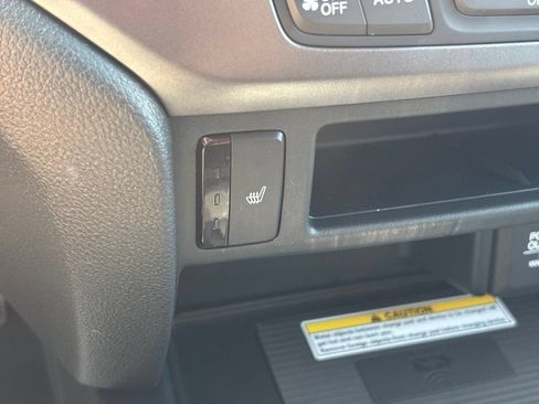 Used 2023 Honda Passport EX-L image 30