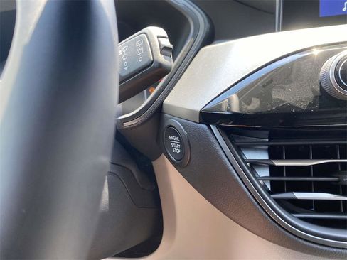 New 2025 Ford Escape Active w/ Cold Weather Package image 15