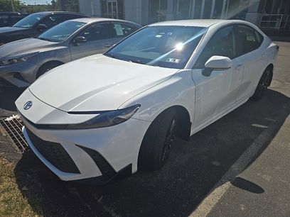 Used 2025 Toyota Camry SE