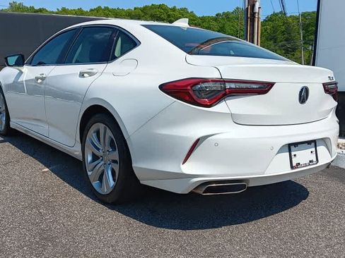 Used 2022 Acura TLX w/ Technology Package FWD image 3