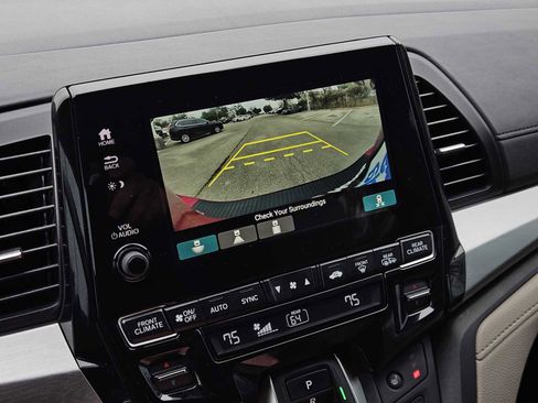 Used 2023 Honda Odyssey EX-L image 17