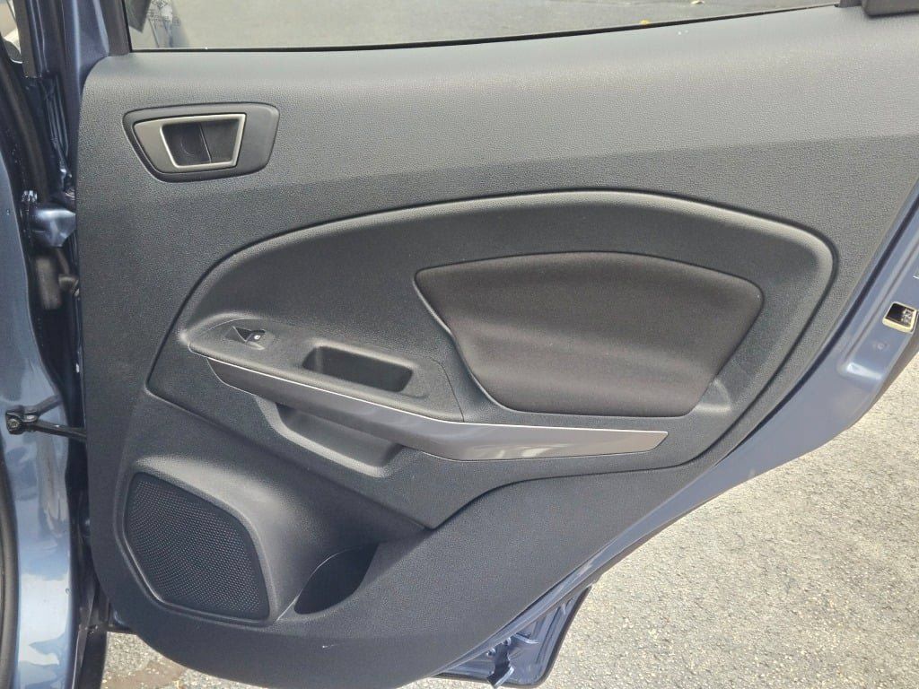 Used 2022 Ford EcoSport SE AWD/4WD image 7