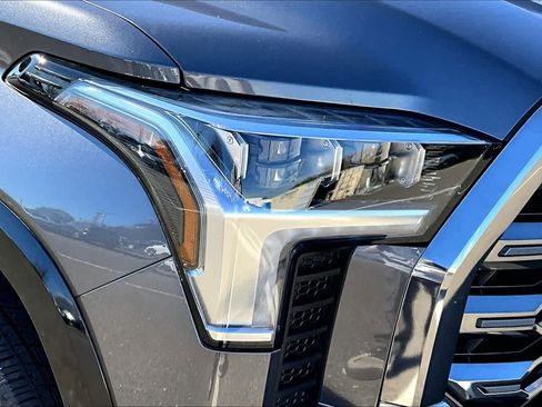 Used 2023 Toyota Tundra Platinum image 28