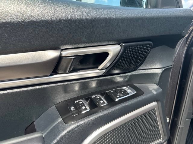 Used 2025 Kia Telluride S FWD image 15
