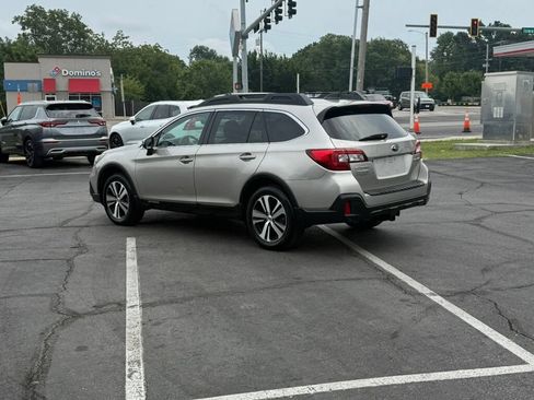 Used 2019 Subaru Outback 2.5i Limited w/ Protection Package #1 AWD/4WD image 9