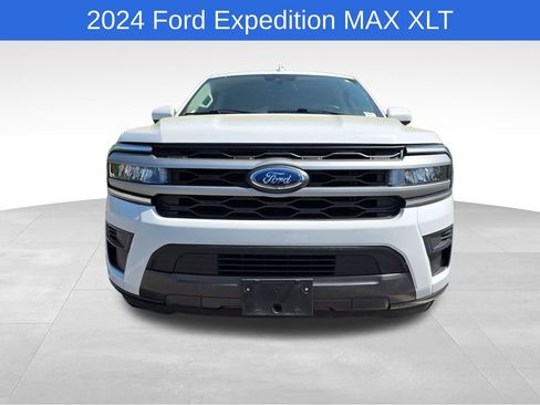 Used 2024 Ford Expedition Max XLT AWD/4WD image 9