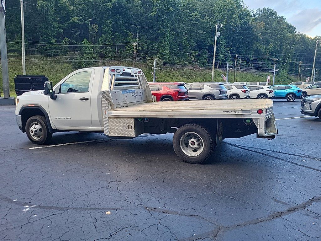 Used 2022 GMC Sierra 3500 Pro w/ Convenience Package AWD/4WD image 13