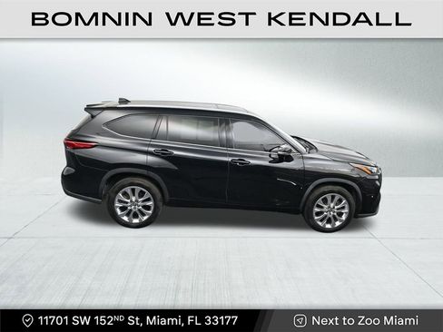 Used 2020 Toyota Highlander Limited image 18