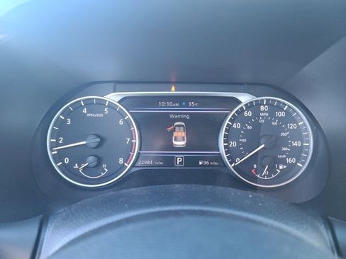 Used 2025 Nissan Sentra SV image 24