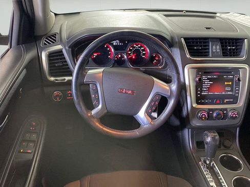 Used 2014 GMC Acadia SLE FWD image 18