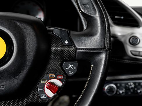 Used 2016 Ferrari 488 GTB image 45