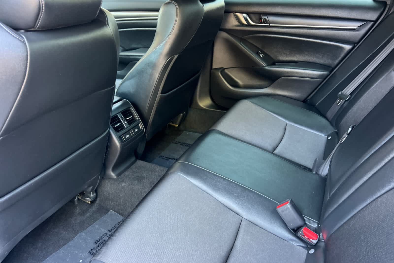Used 2022 Honda Accord Sport image 4