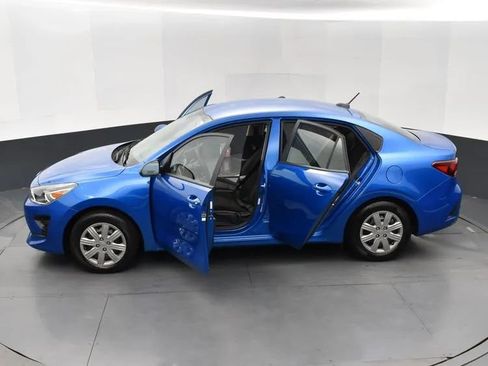 Used 2023 Kia Rio S image 7