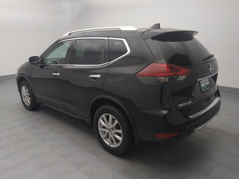 Used 2019 Nissan Rogue SV AWD/4WD image 3