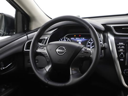 Used 2024 Nissan Murano SV w/ SV Midnight Edition Package image 14