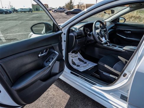 Used 2021 Nissan Sentra SR image 24