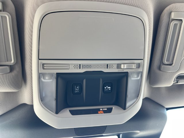 Used 2024 Subaru Forester AWD/4WD image 18