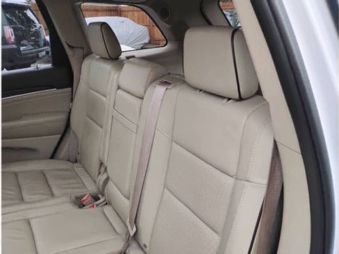 Used 2018 Jeep Grand Cherokee Overland AWD/4WD image 28