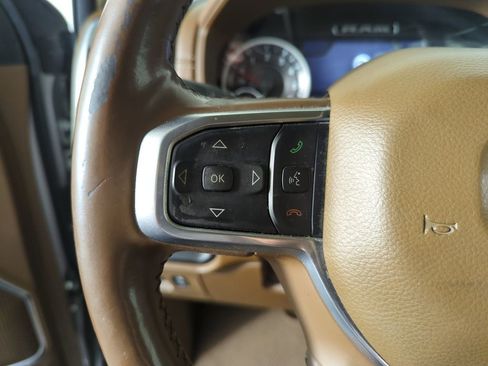 Used 2019 RAM 1500 Laramie image 27