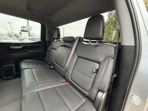 Used 2023 GMC Sierra 1500 SLT w/ SLT Premium Package image 24