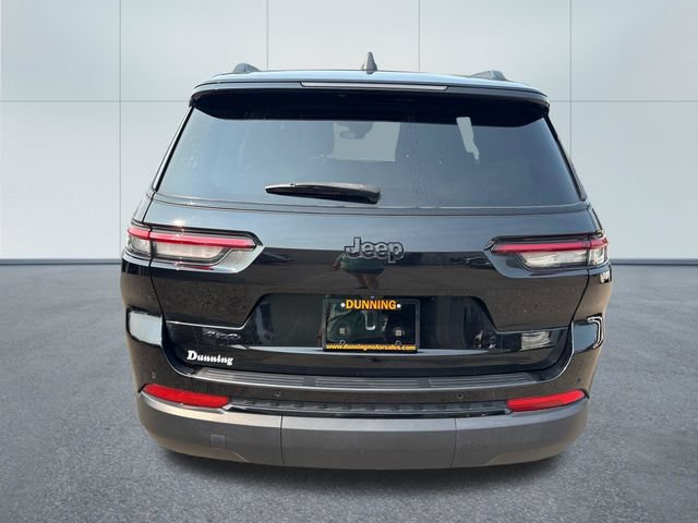 Used 2023 Jeep Grand Cherokee L Laredo AWD/4WD image 3