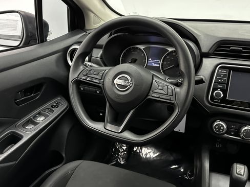 Used 2023 Nissan Versa S w/ Trunk Package image 23
