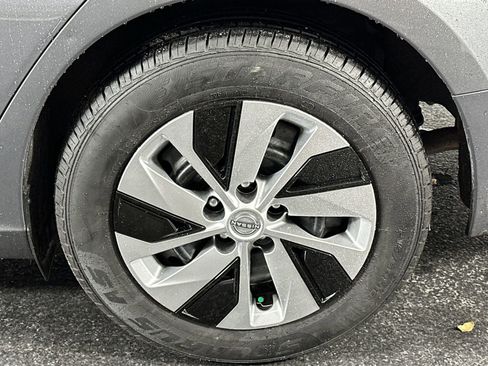 Certified 2024 Nissan Altima 2.5 S image 11