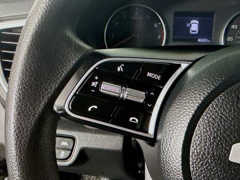 Used 2022 Kia Seltos LX image 14