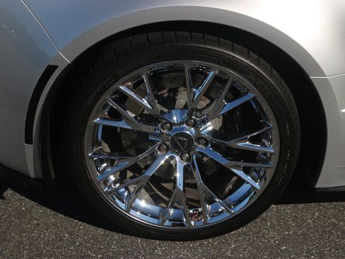 Used 2019 Chevrolet Corvette Z06 RWD image 37
