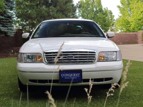 Used 1999 Ford Crown Victoria LX RWD image 12