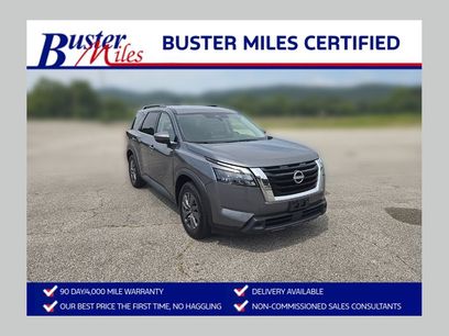 Used 2024 Nissan Pathfinder SV