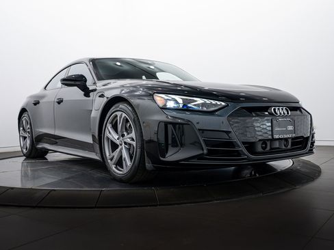 Certified 2024 Audi e-tron GT Prestige w/ Prestige Package image 1