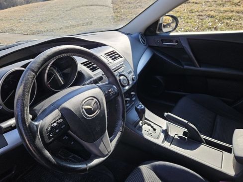 Used 2012 MAZDA MAZDA3 i Touring image 10