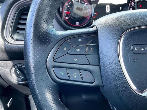 Used 2023 Dodge Challenger SXT w/ Blacktop Package image 8