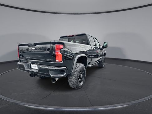 New 2026 Chevrolet Silverado 2500 ZR2 w/ LPO, Dark Essentials Package image 7