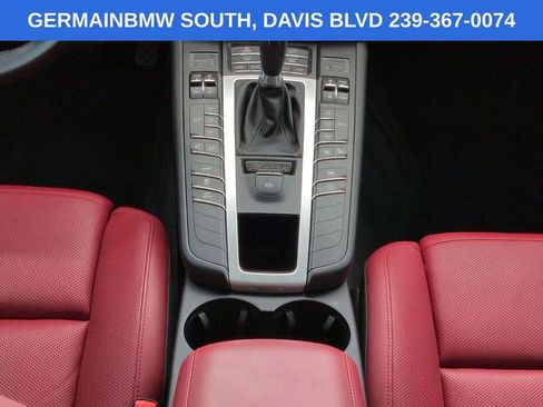 Used 2021 Porsche Macan S AWD/4WD image 21