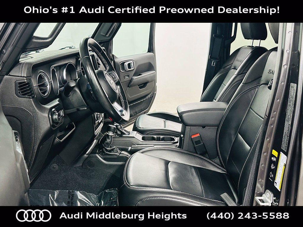Used 2021 Jeep Wrangler Unlimited Sahara AWD/4WD image 12