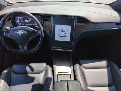 Used 2020 Tesla Model X Long Range image 29