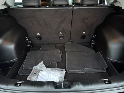 Used 2020 Jeep Compass Limited image 12