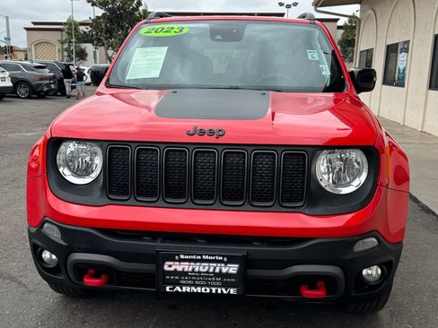 Used 2023 Jeep Renegade Trailhawk AWD/4WD image 9