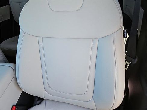 New 2025 Hyundai Tucson SEL image 12