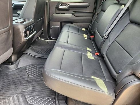 Used 2024 Chevrolet Silverado 1500 LTZ AWD/4WD image 30