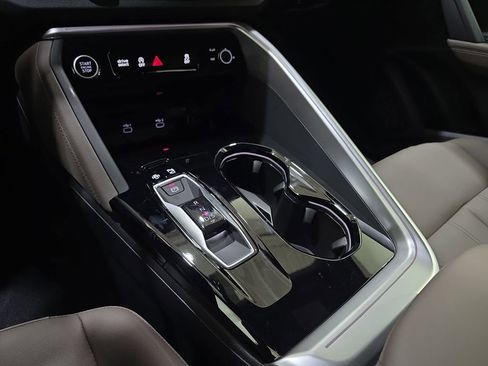 New 2026 Audi Q5 Premium Plus AWD/4WD image 25