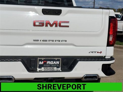 Used 2022 GMC Sierra 1500 AT4 w/ Technology Package image 32