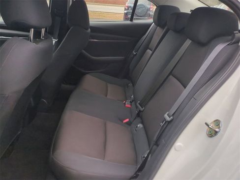 Certified 2025 MAZDA MAZDA3 s w/ Black Accent Package image 24