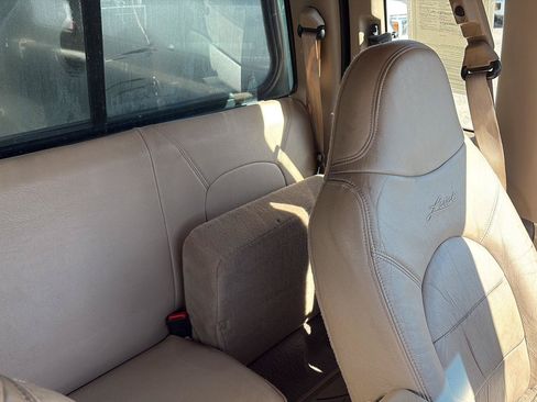 Used 2000 Ford F250 Lariat AWD/4WD image 14