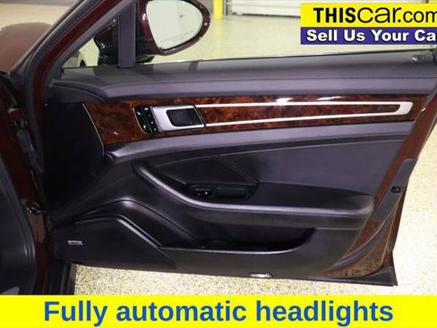 Used 2018 Porsche Panamera Turbo w/ Sport Package image 26