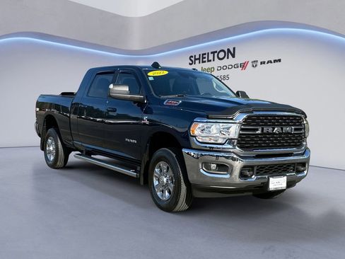 Used 2022 RAM 2500 Big Horn w/ Safety Group B AWD/4WD image 8