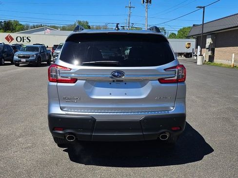 Used 2023 Subaru Ascent Premium w/ Convenience Package AWD/4WD image 7