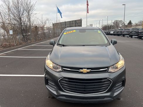Used 2019 Chevrolet Trax LS w/ Tint and Cruise Package image 2